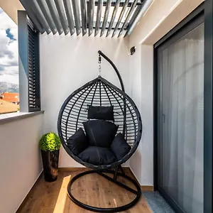 Sky - Free Parking Apartment Split